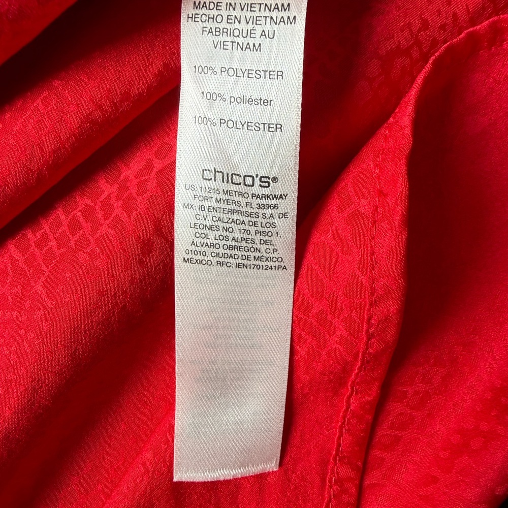 Chico’s Vibrant Red Textured Blouse Split V Neck Long Sleeve Top Size Small - Picture 8 of 8